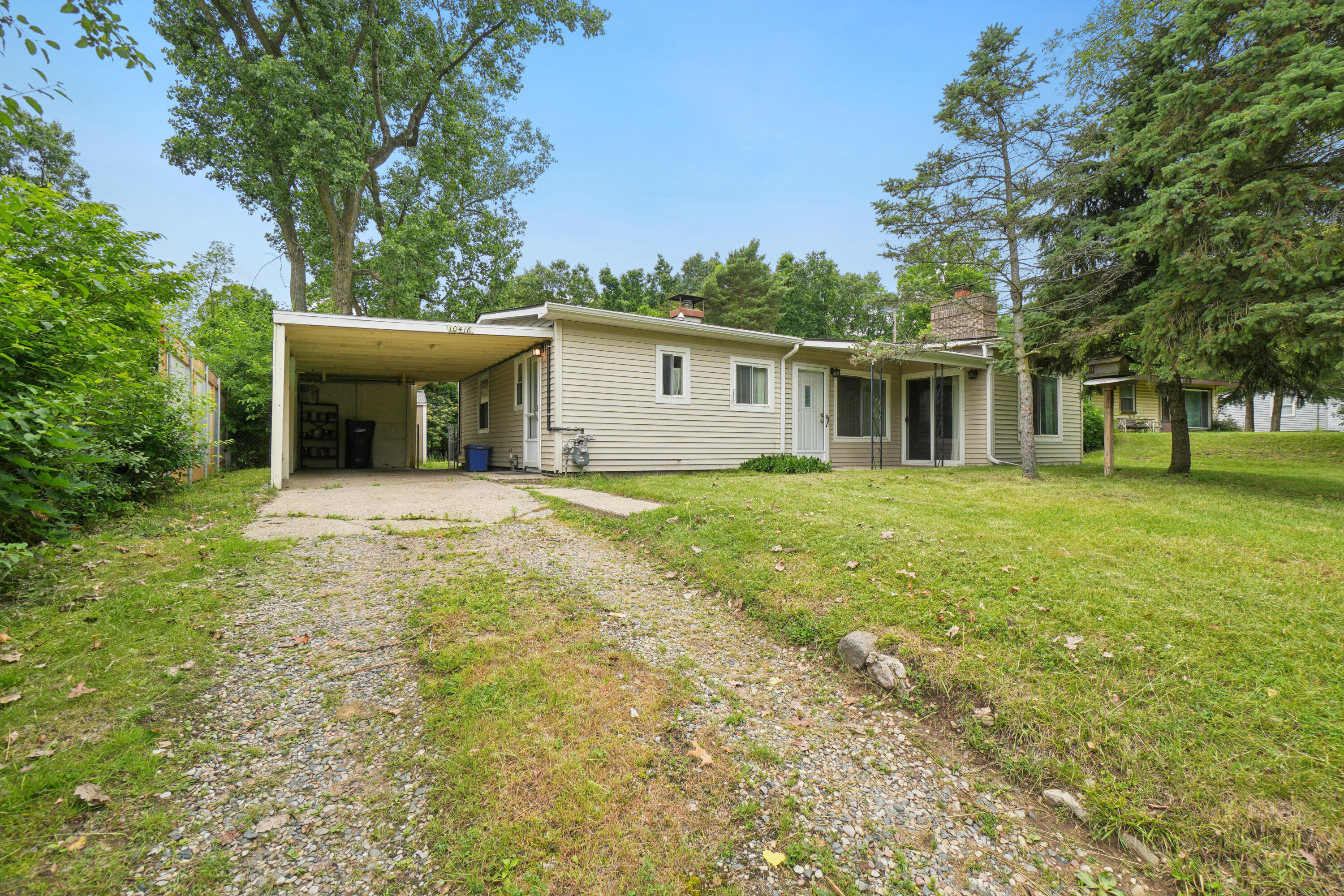 10416 Lakeview Drive