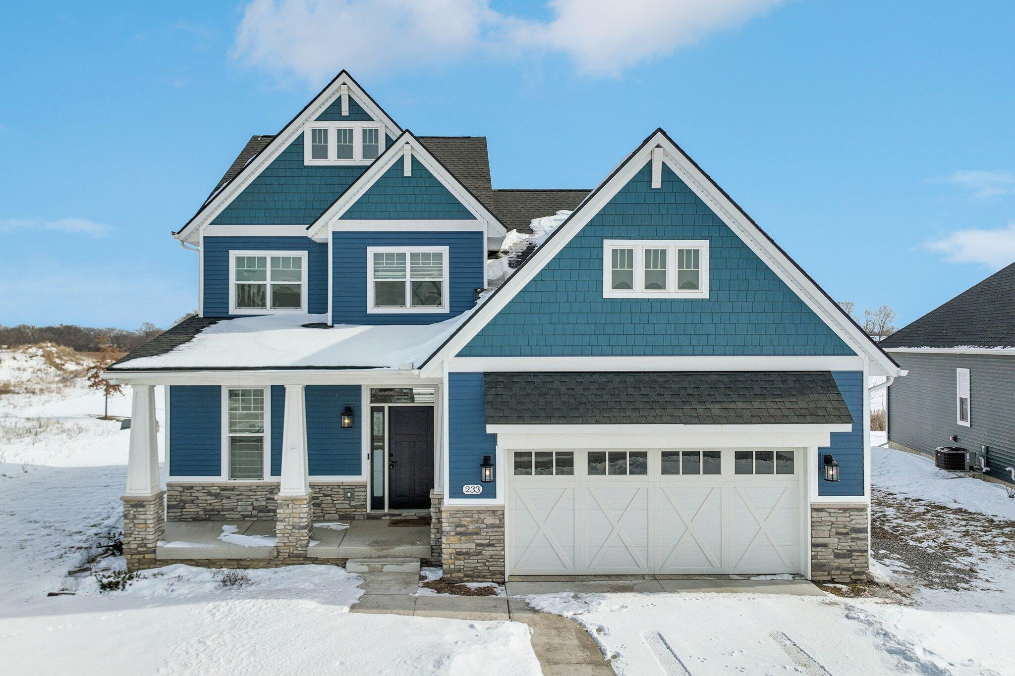 233 Campolina Street