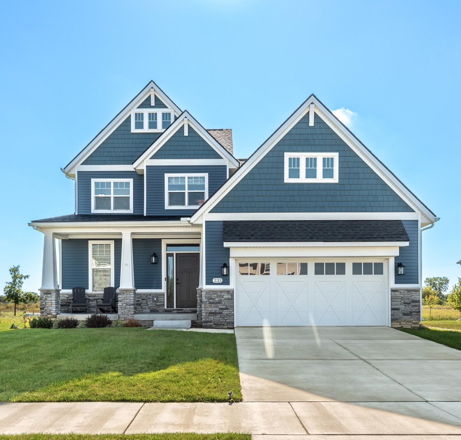 233 Campolina Street