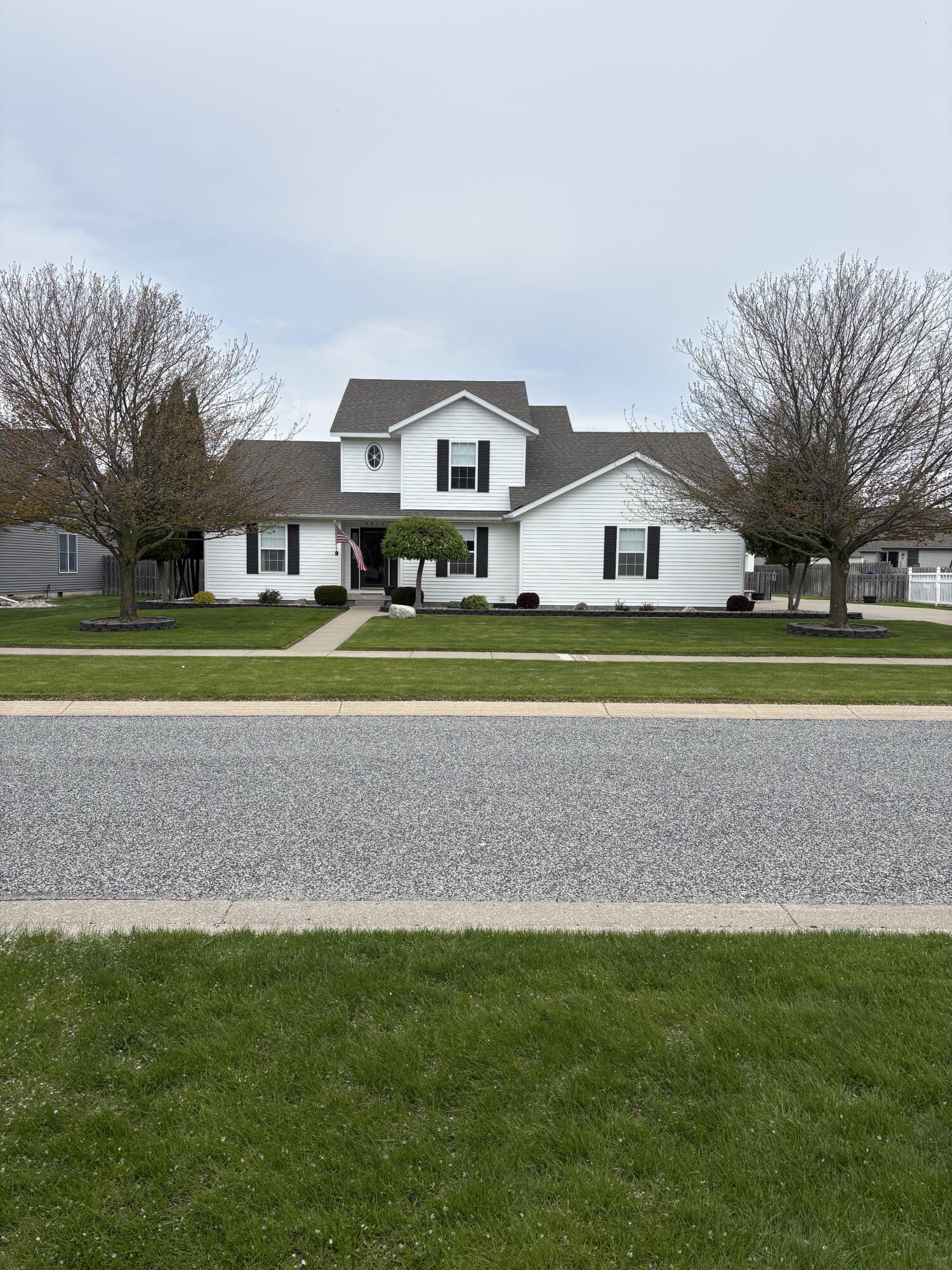 8876 Swancrest Drive