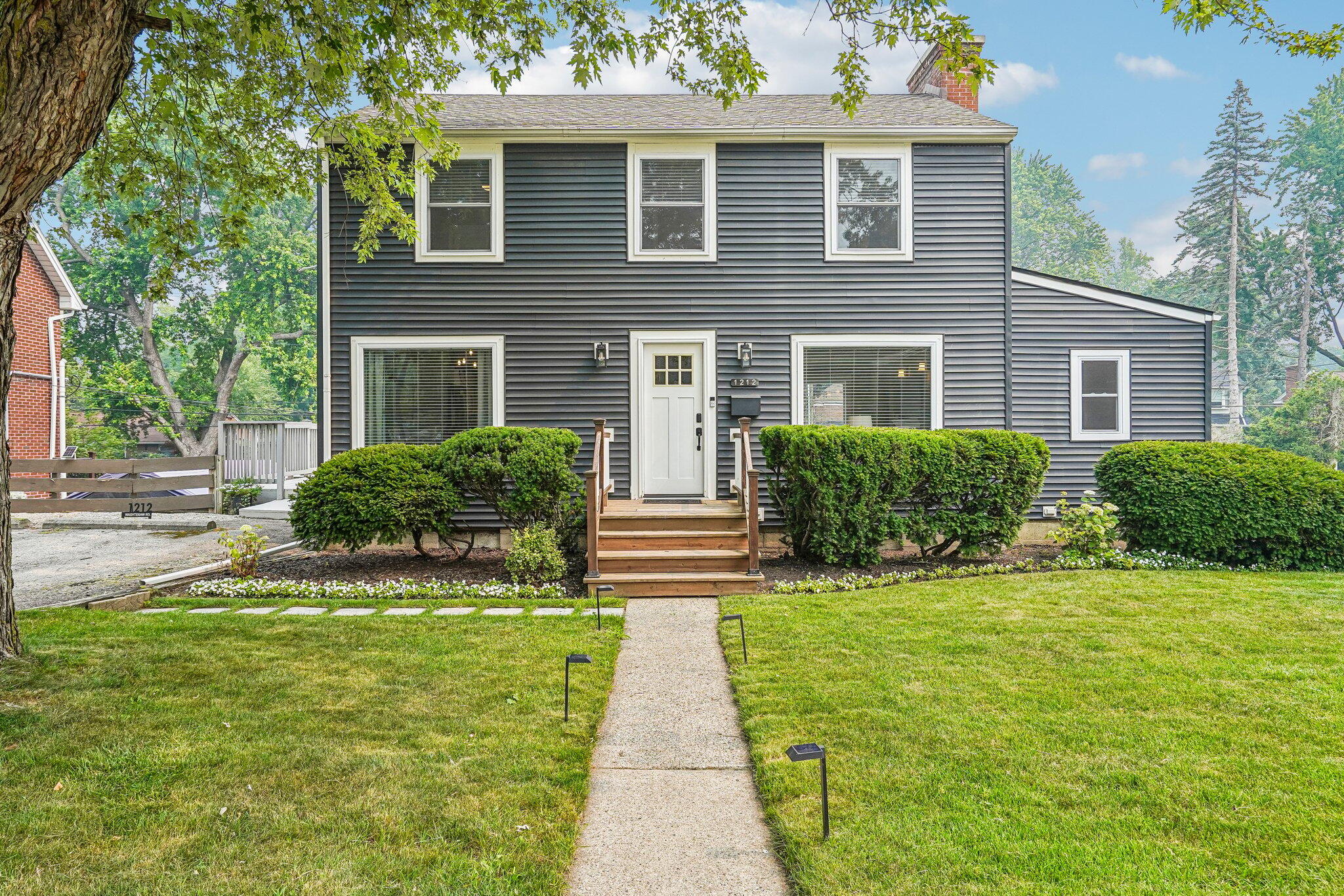 1212 Washtenaw Avenue