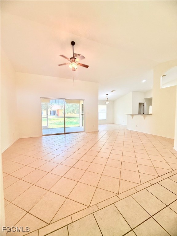 2452 NW 9th ST