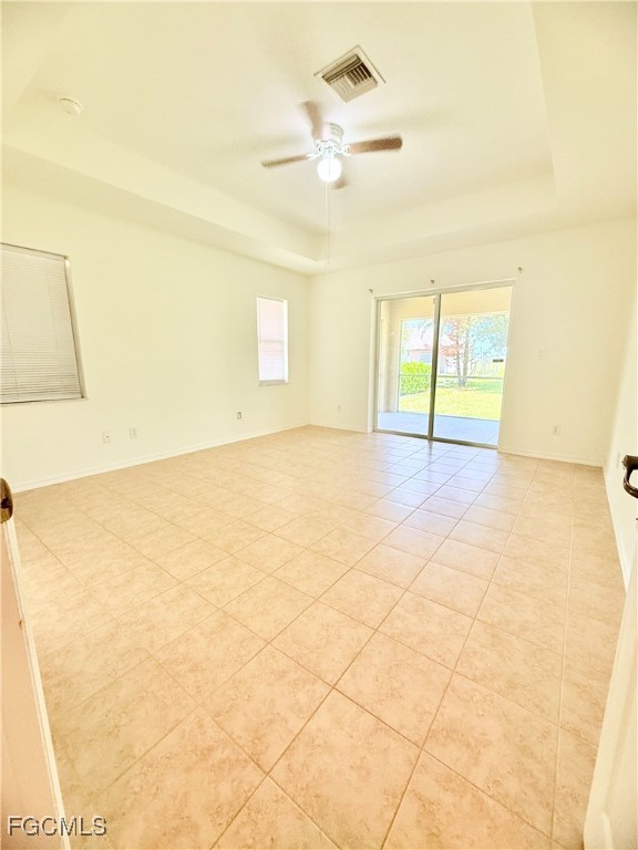 2452 NW 9th ST