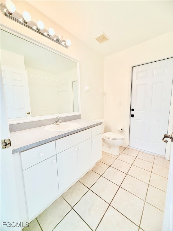 2452 NW 9th ST