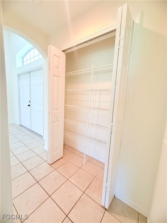 2452 NW 9th ST