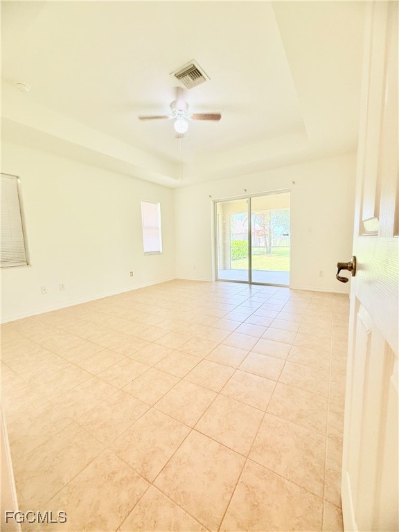 2452 NW 9th ST