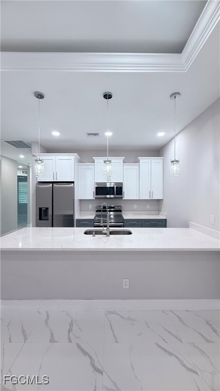 1314 W 12th ST 1312