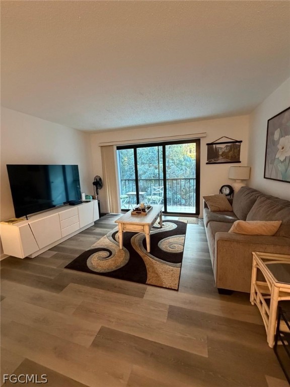 9570 Green Cypress LN 13