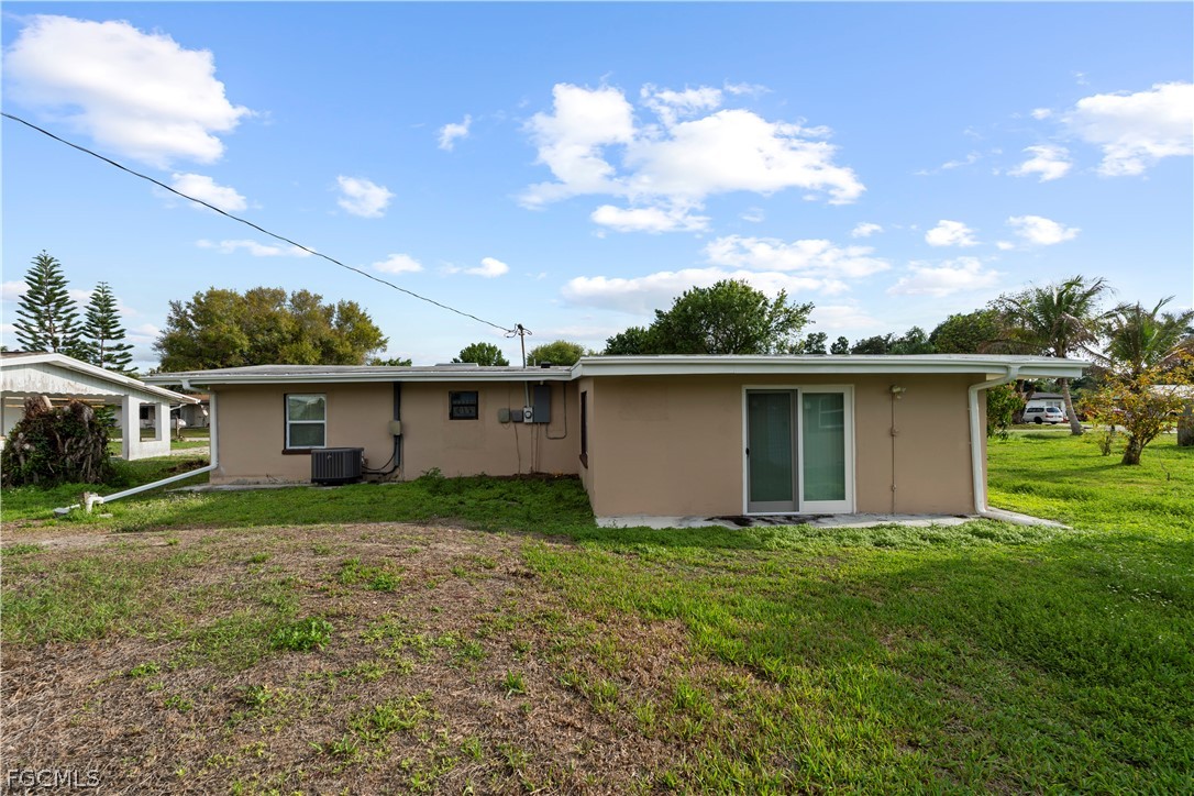 48 Victoria DR