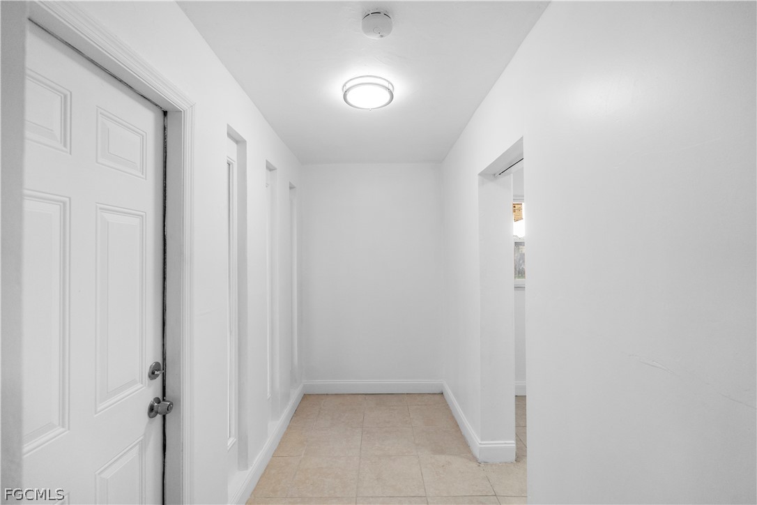 48 Victoria DR