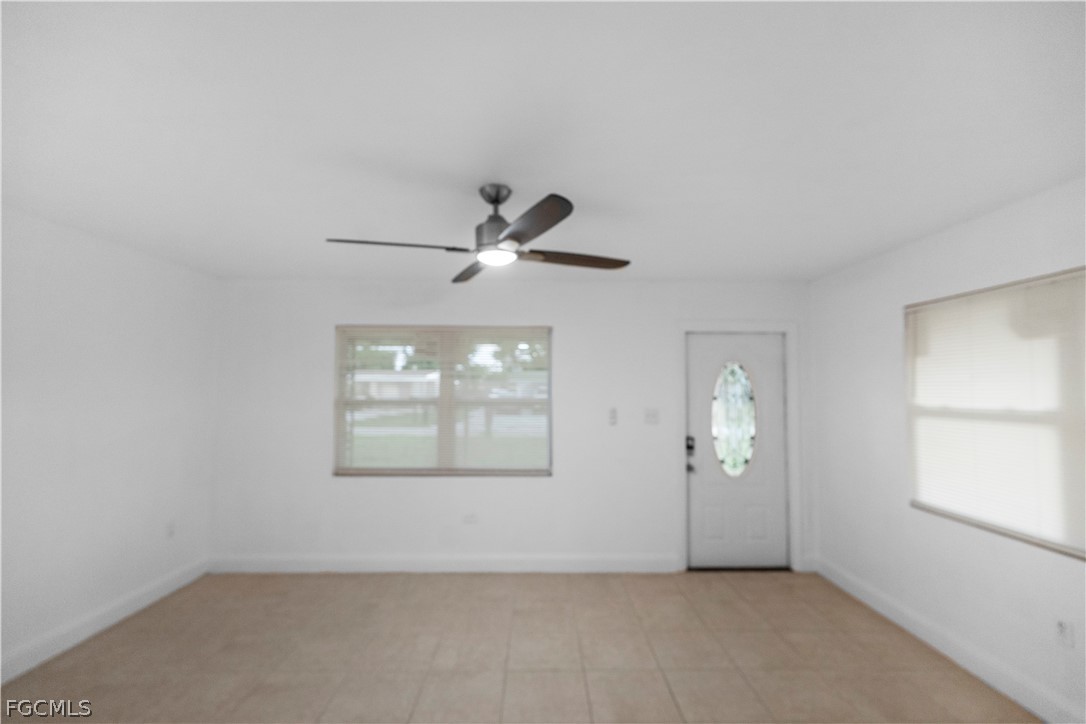 48 Victoria DR