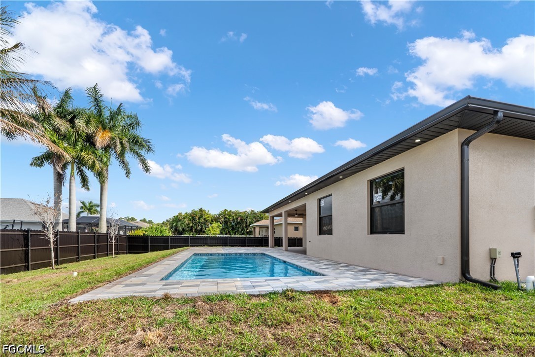 4213 NE 23rd PL
