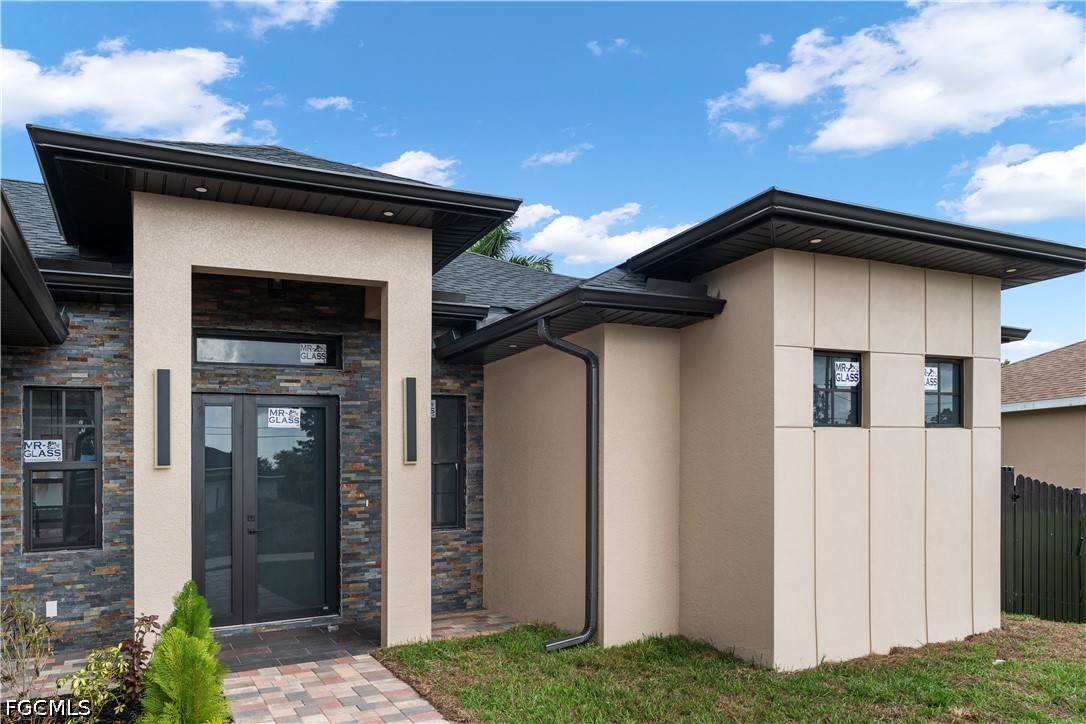 4213 NE 23rd PL