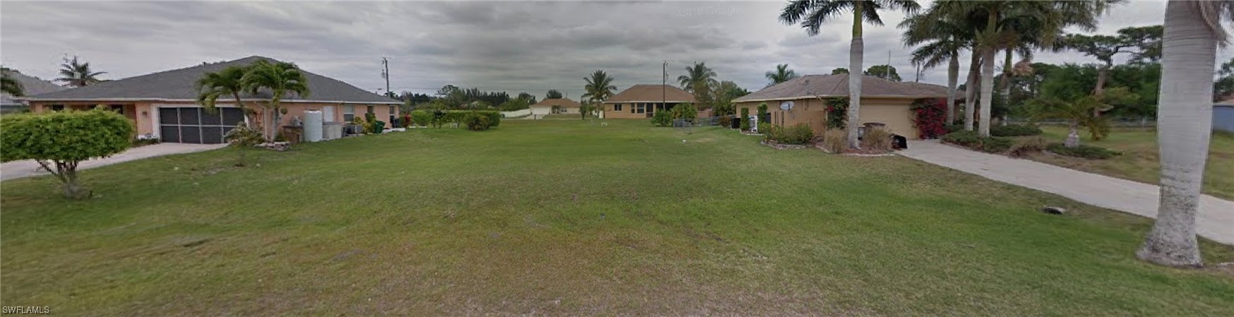 2717 NW 4th ST
