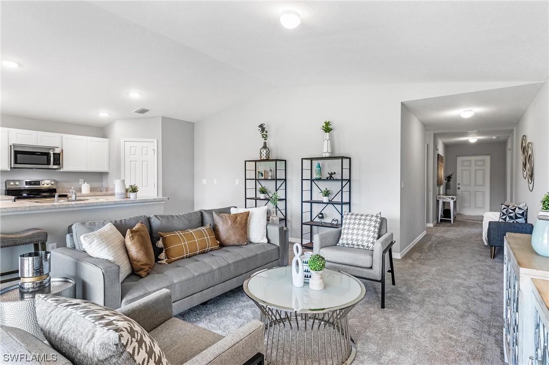 601 NW 27th TER
