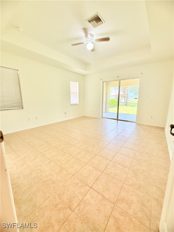 2452 NW 9th ST