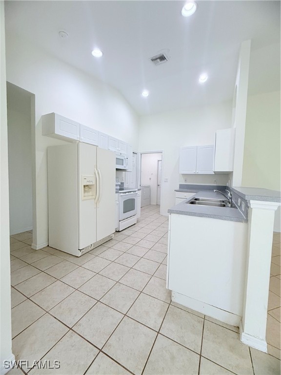 2452 NW 9th ST