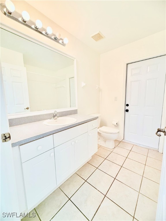2452 NW 9th ST