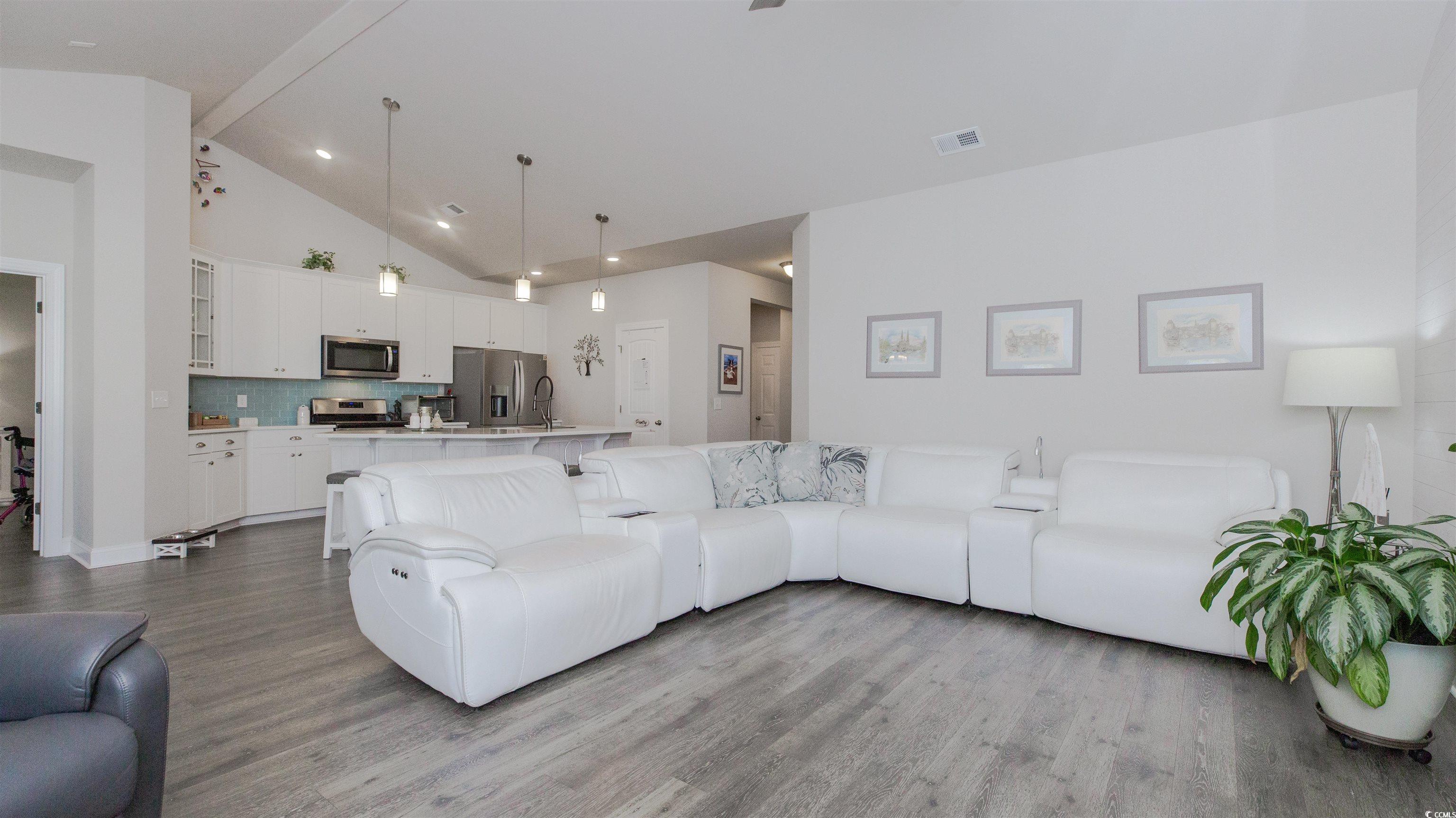 1773 Parish Way