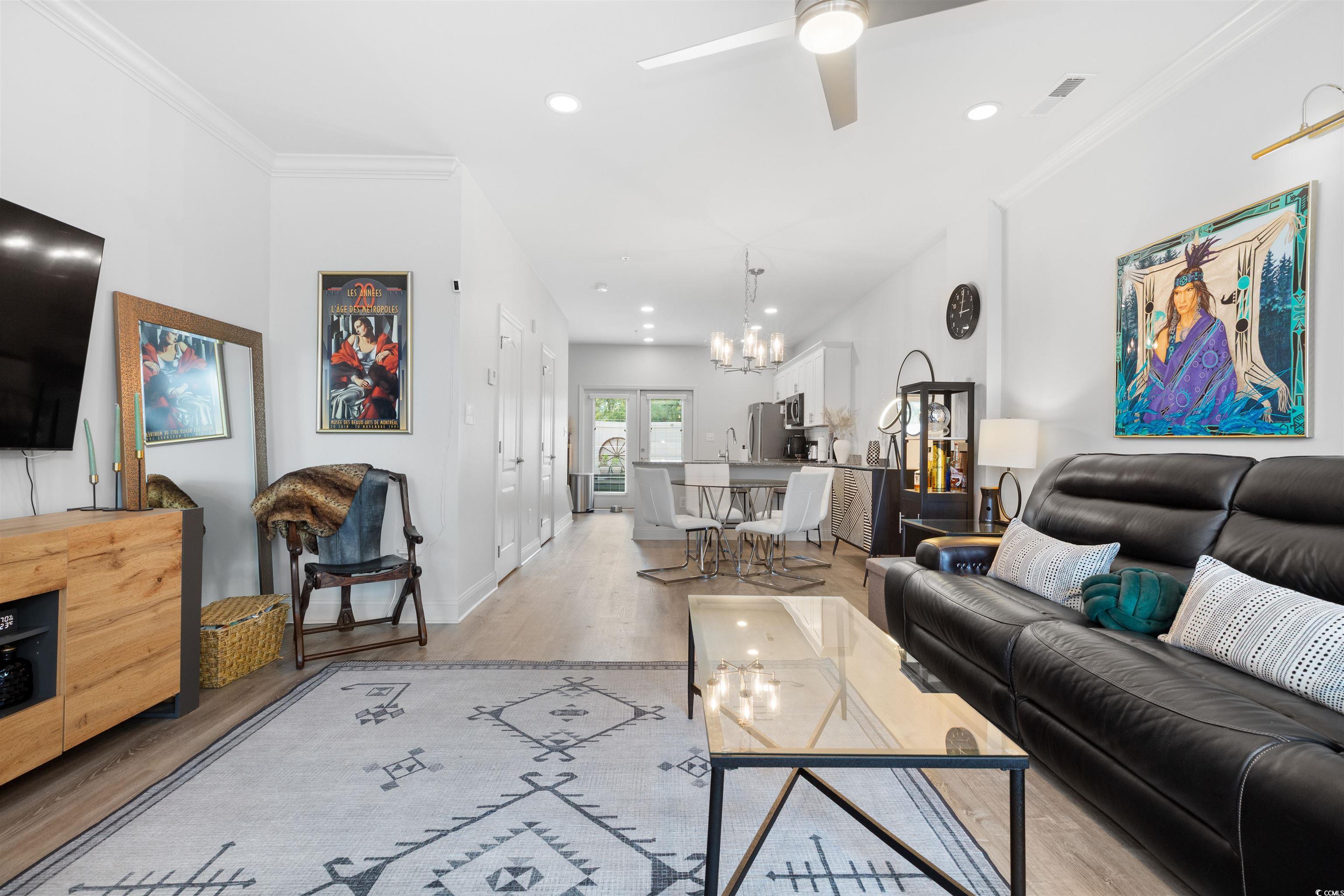 763 Moen Pl. Unit: 763-B