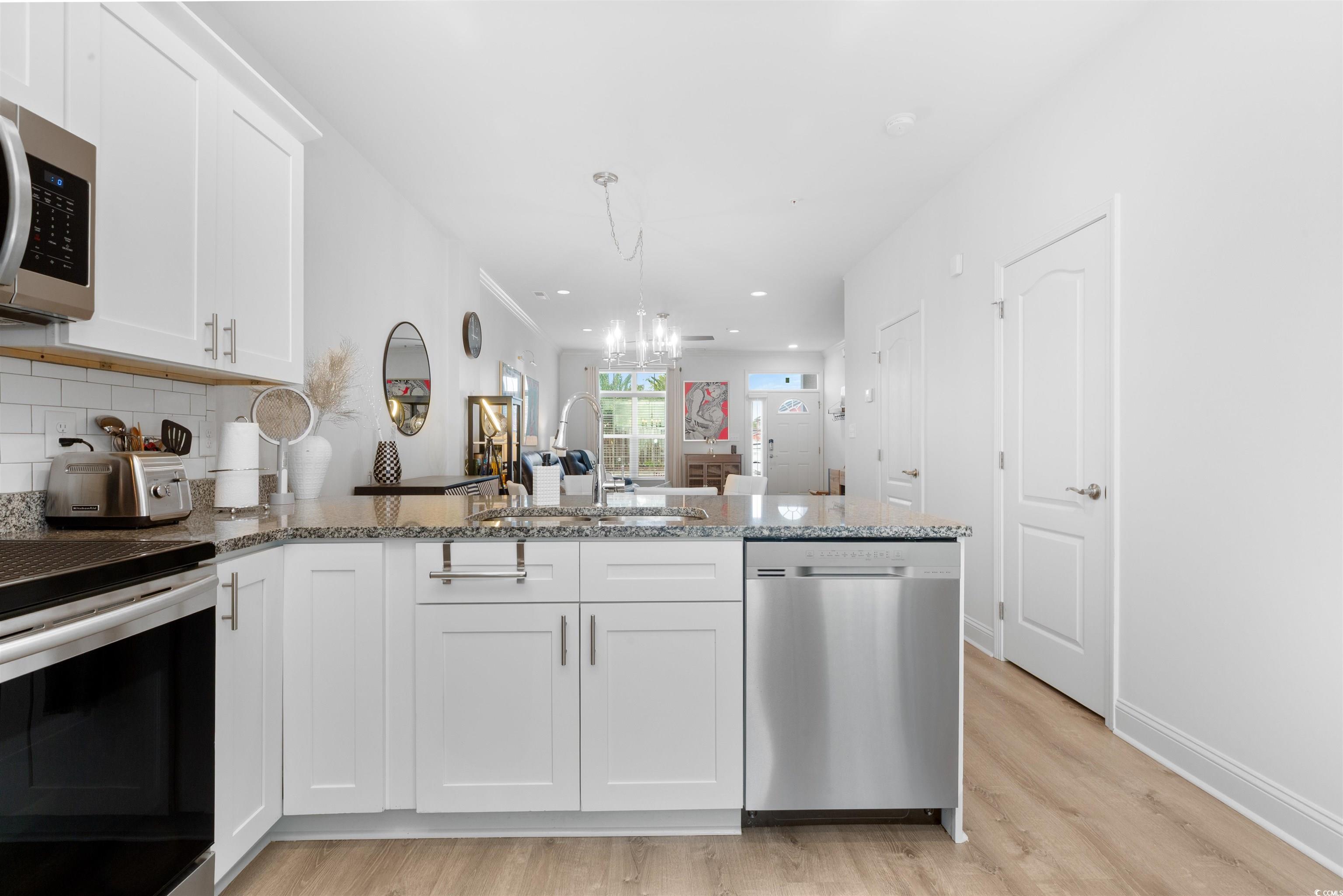 763 Moen Pl. Unit: 763-B