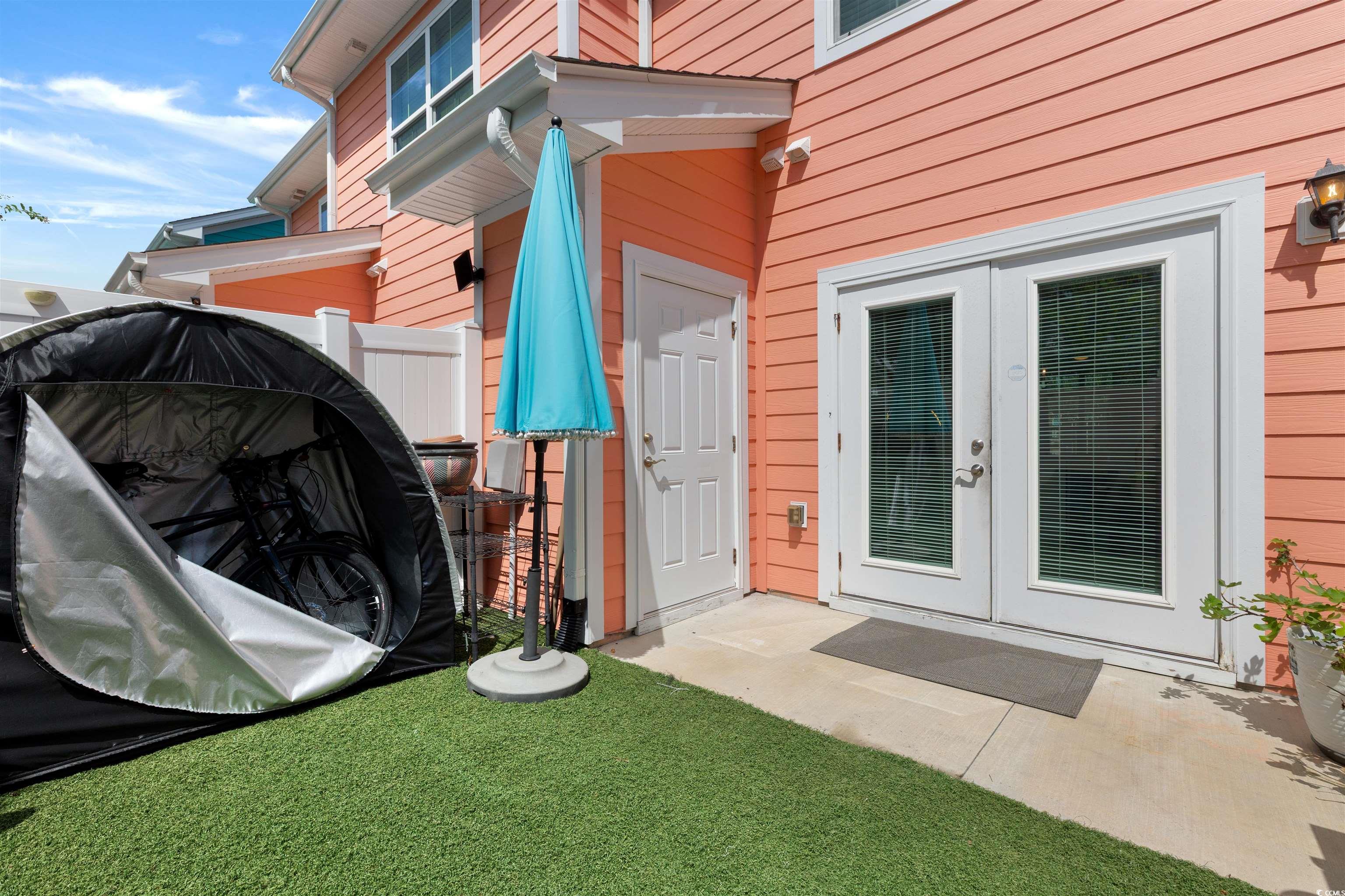 763 Moen Pl. Unit: 763-B