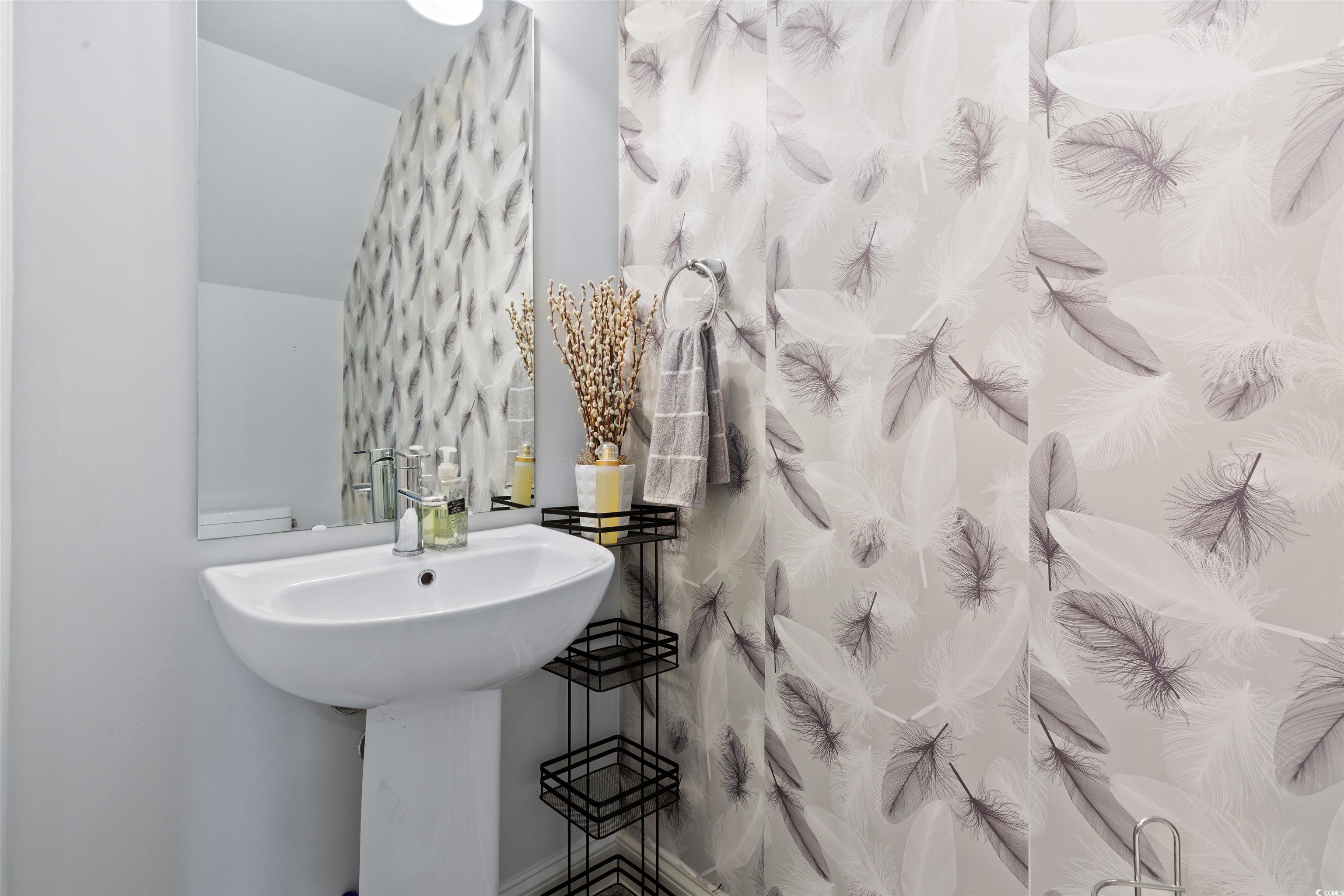 763 Moen Pl. Unit: 763-B