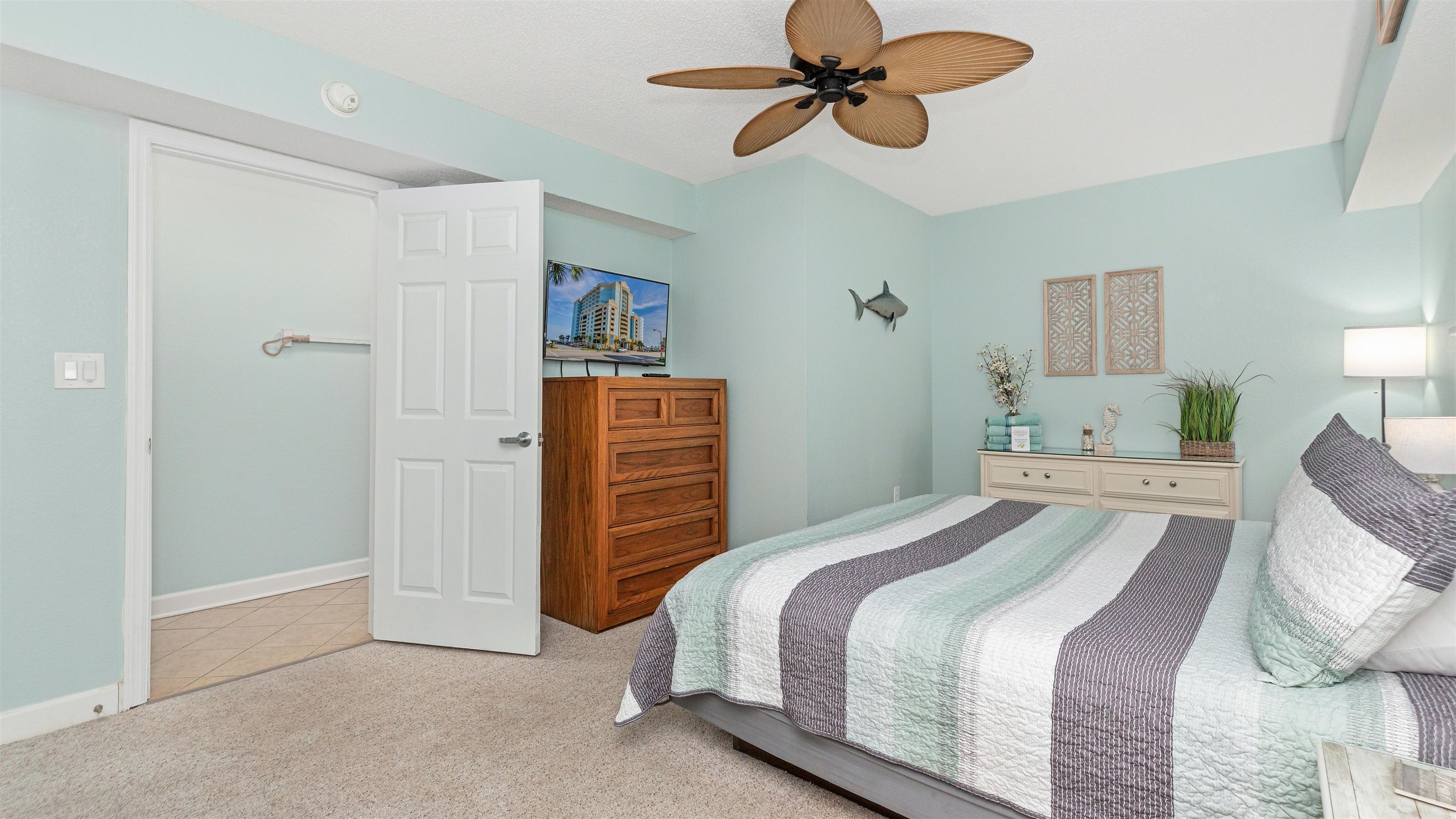 2501 S Ocean Blvd. Unit: 923