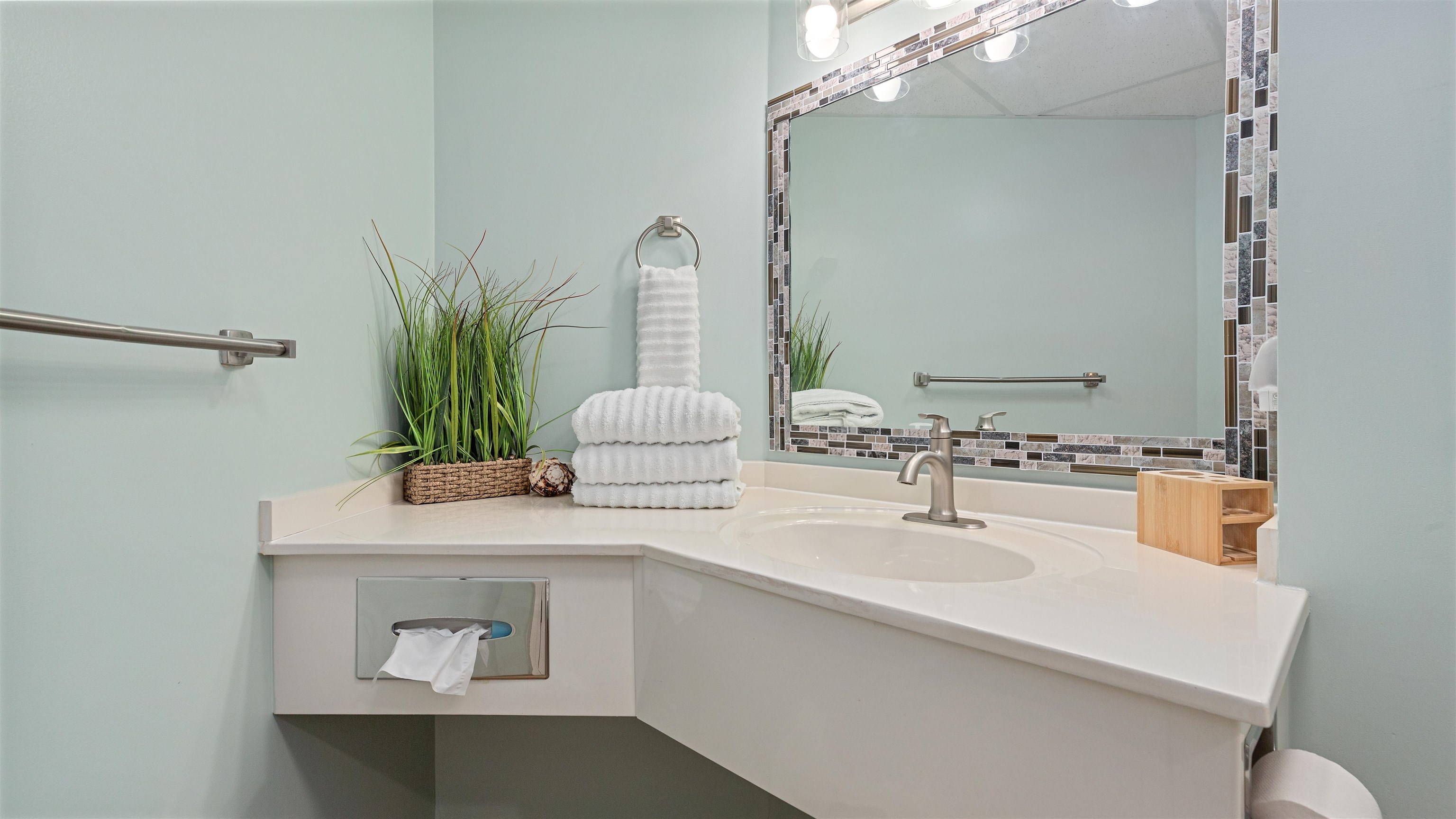 2501 S Ocean Blvd. Unit: 923