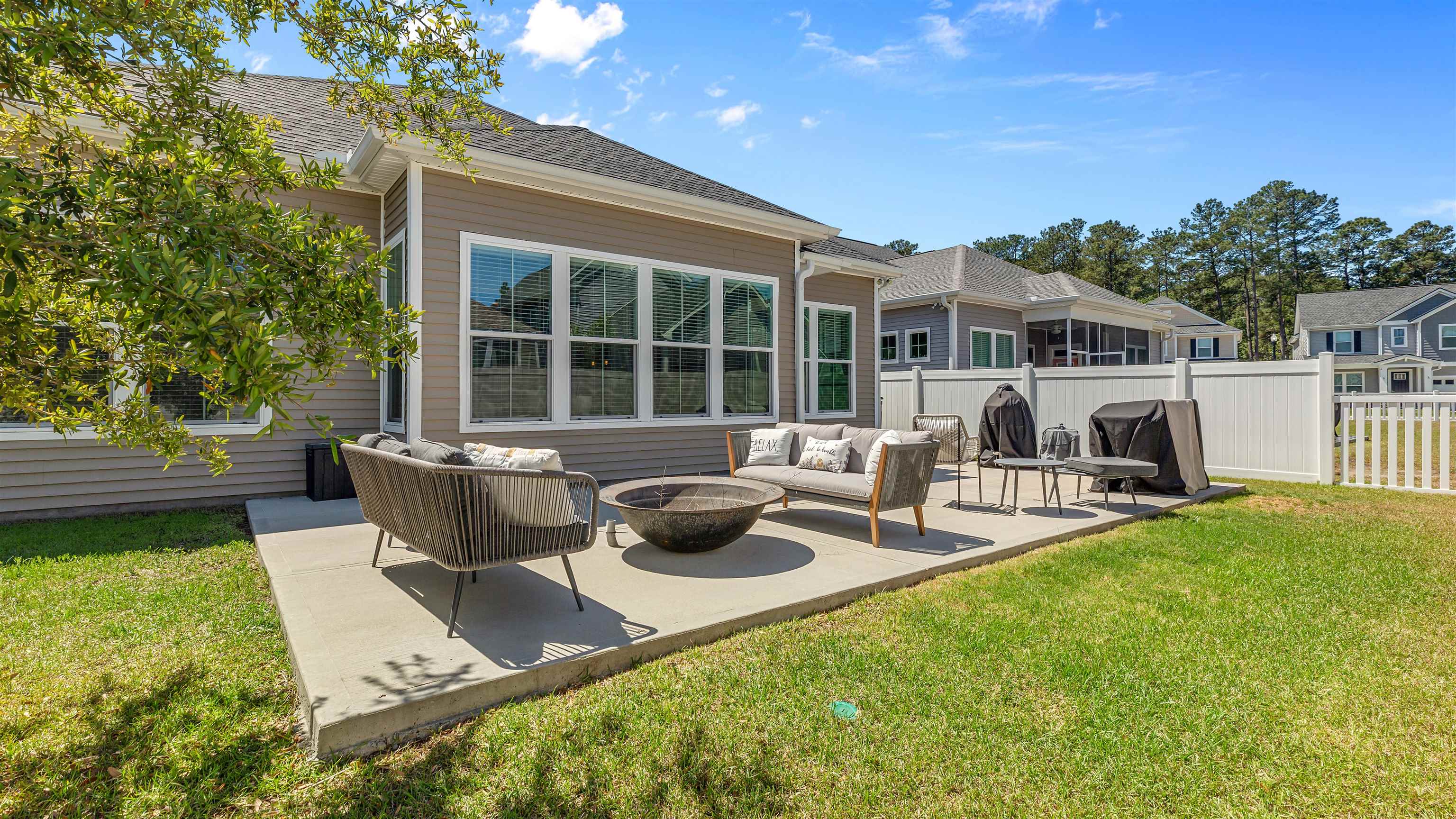 8092 Brogdon Dr