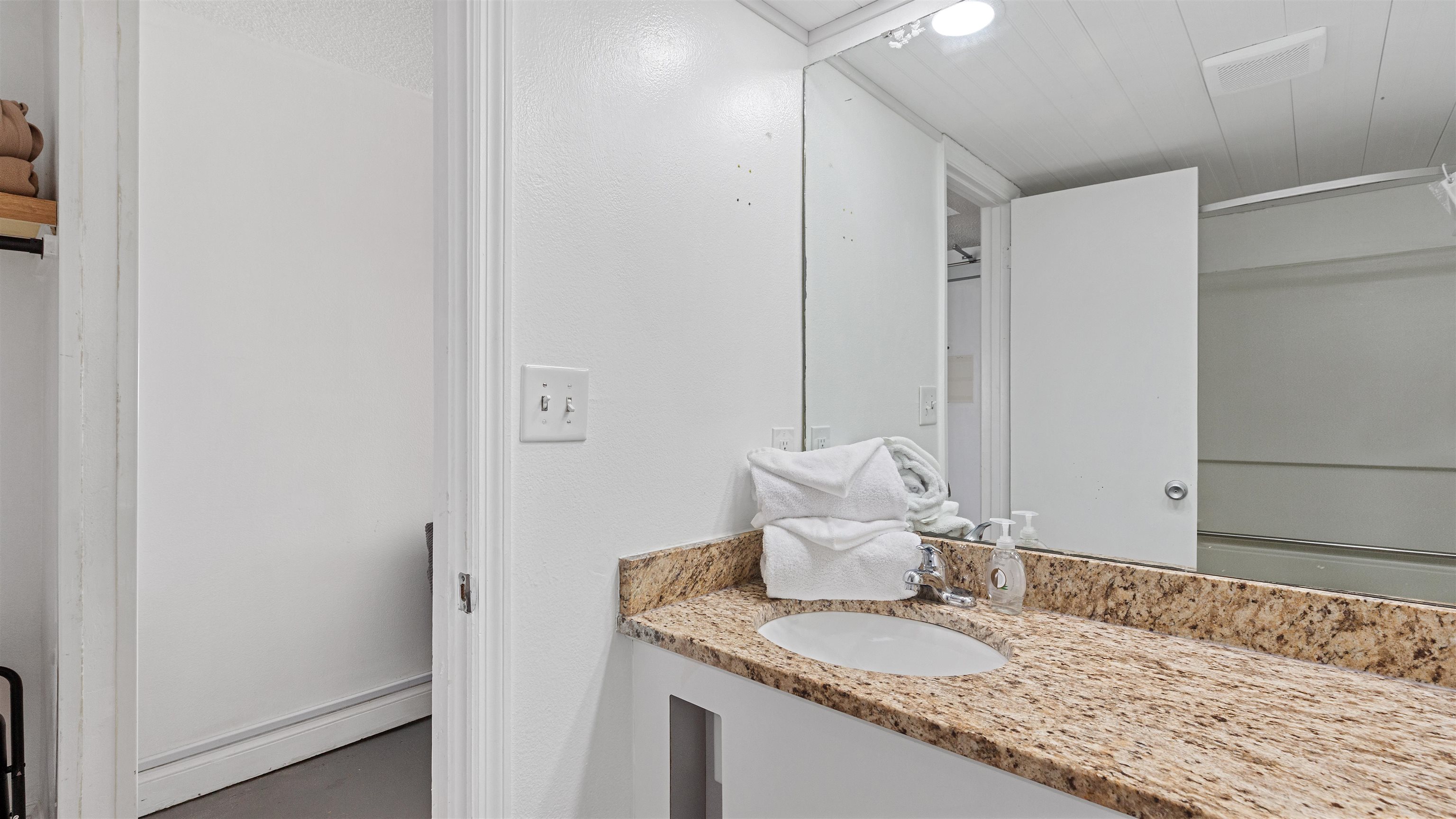 1207 S Ocean Blvd. Unit: 20609