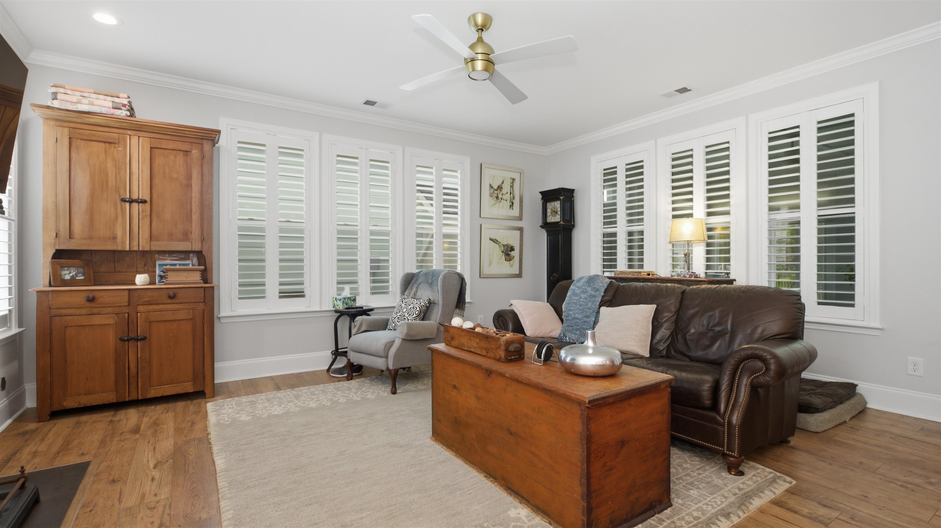 1815 Tryon Dr