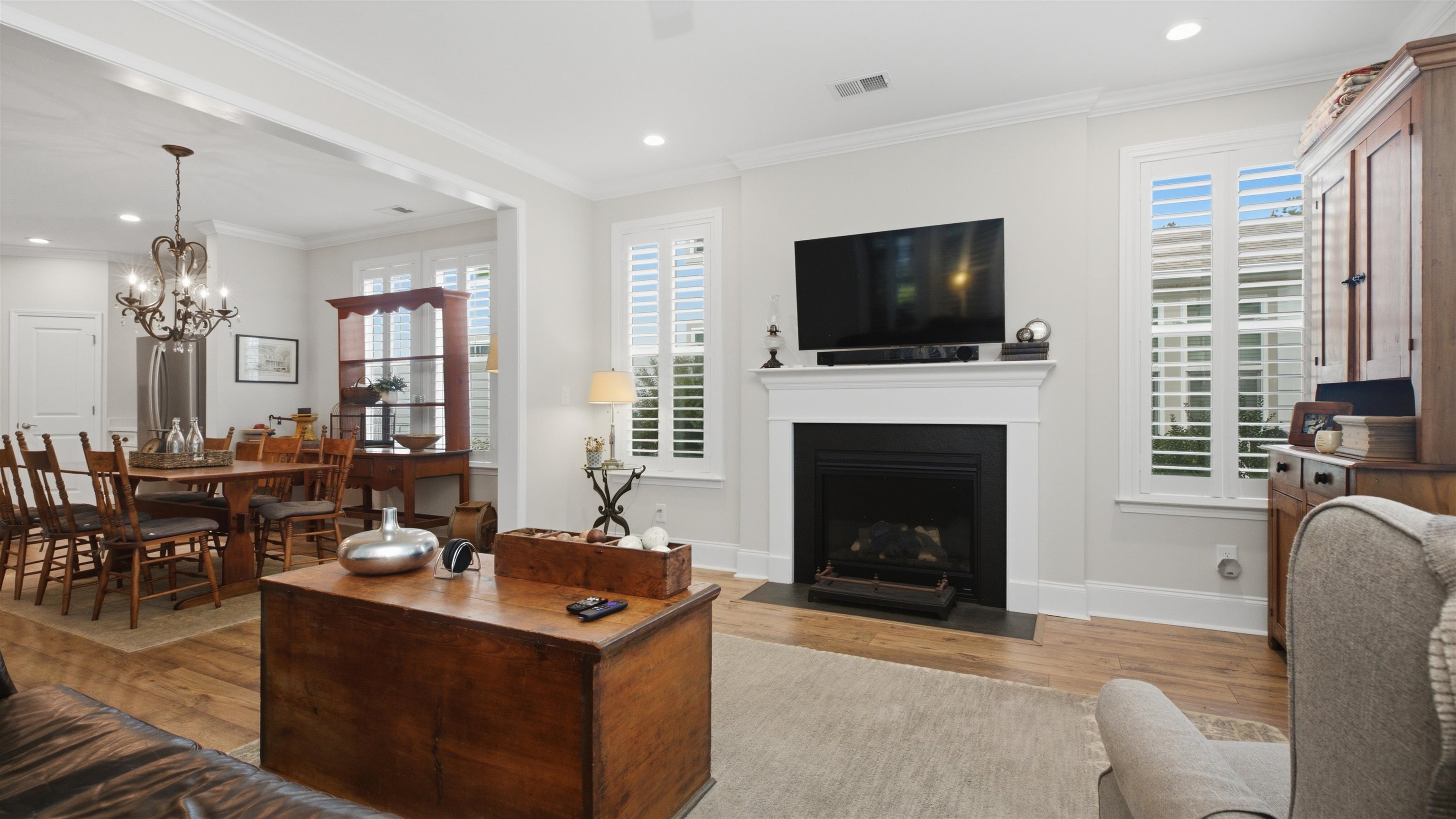 1815 Tryon Dr