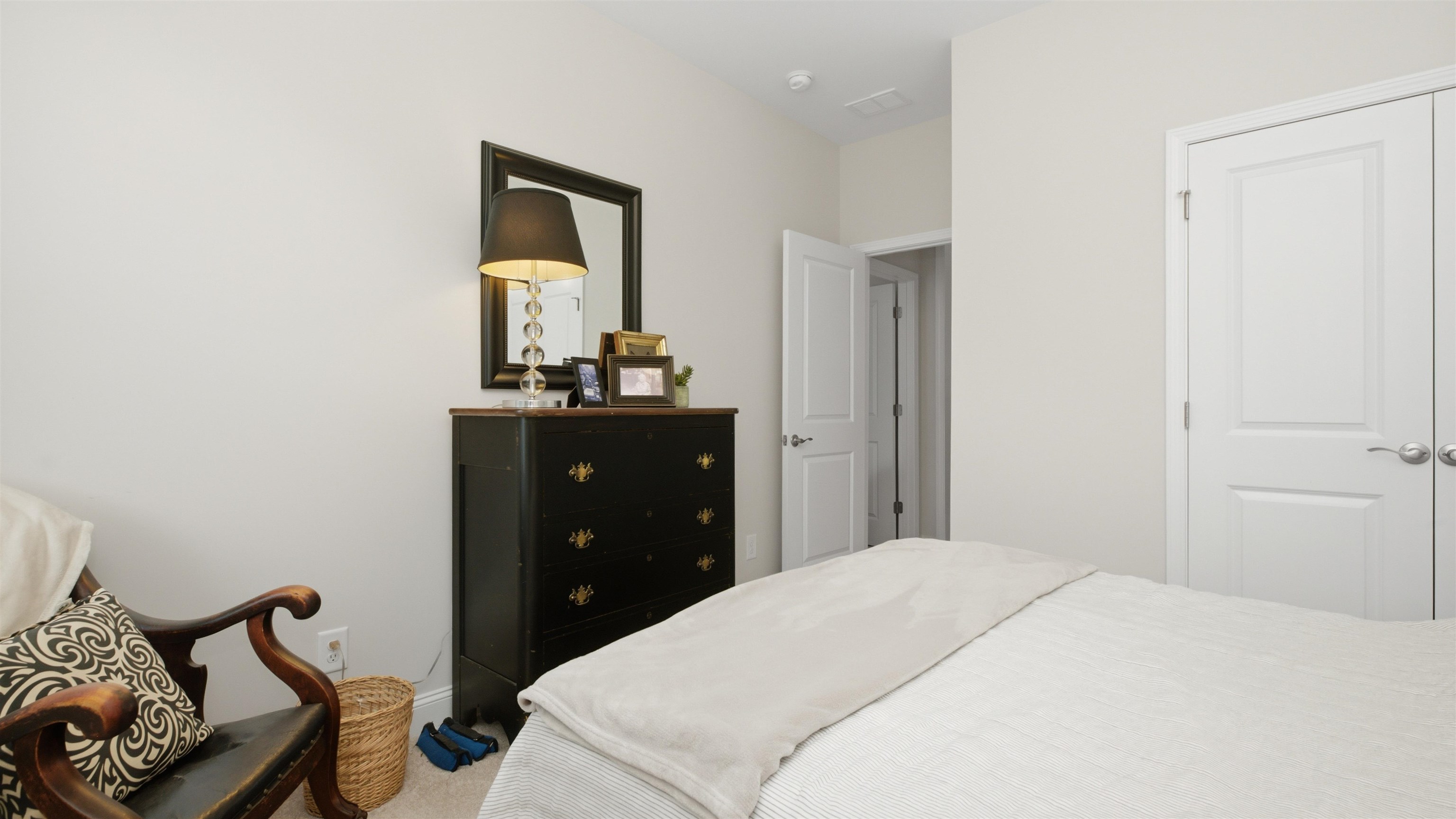 1815 Tryon Dr