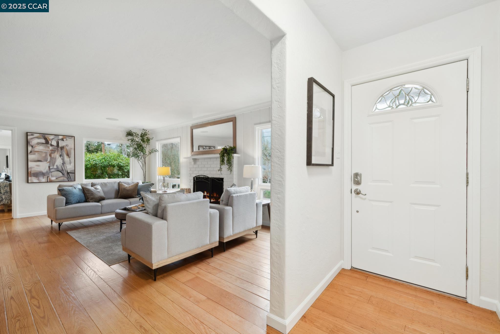 11 Hacienda Cir