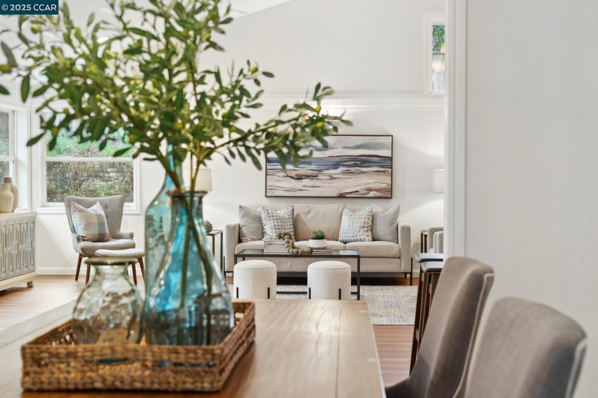 11 Hacienda Cir