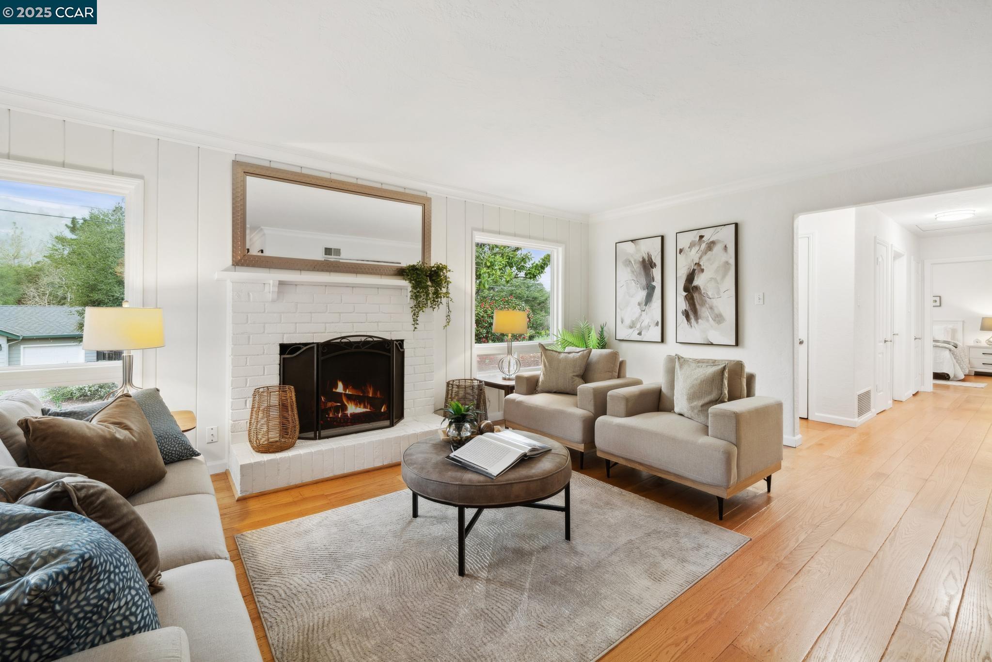 11 Hacienda Cir