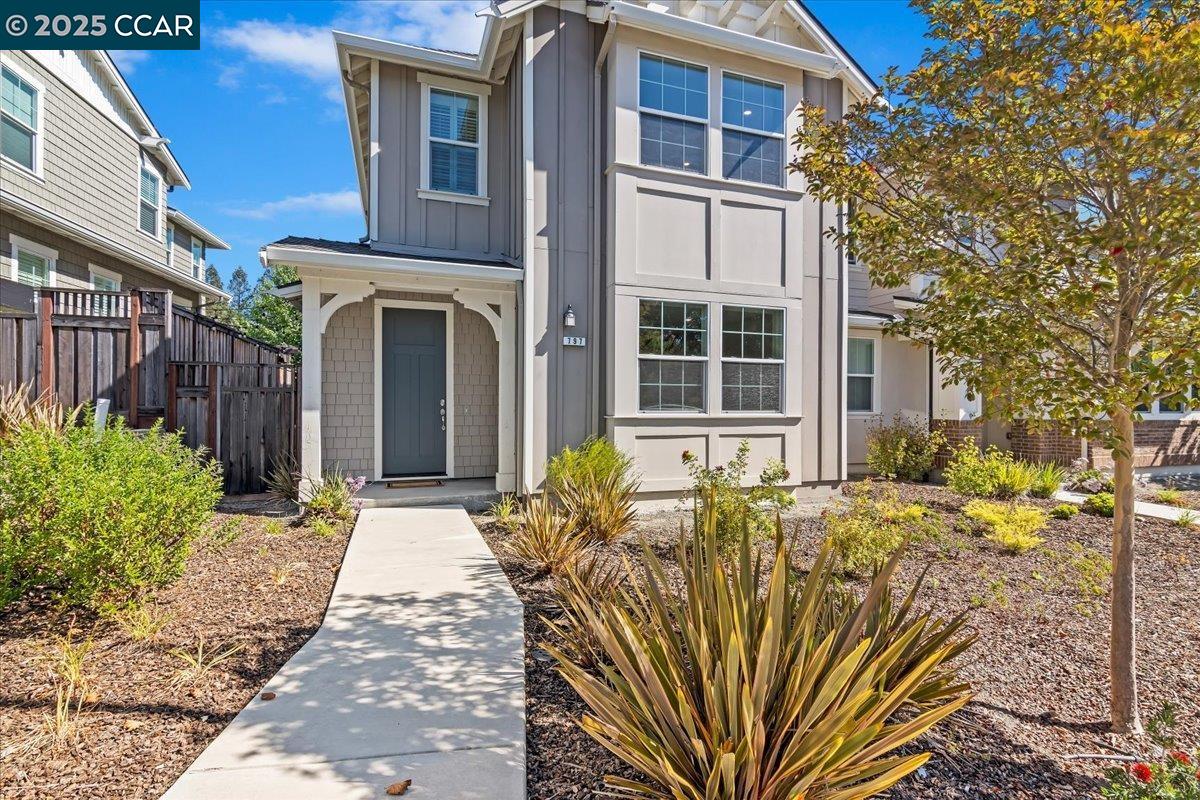 797 Country Club Drive