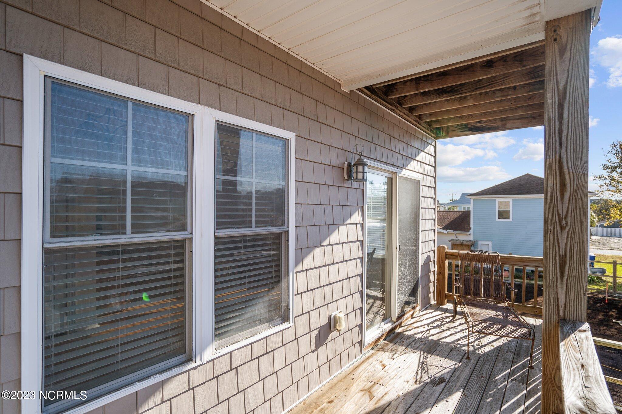 905 Ocean Boulevard Unit: 1