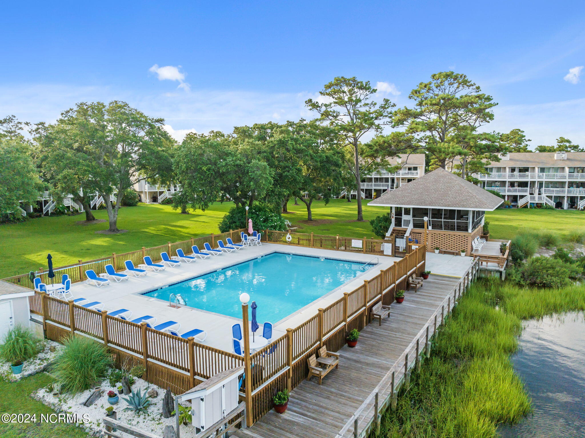 1200 Saint Joseph Street, 65