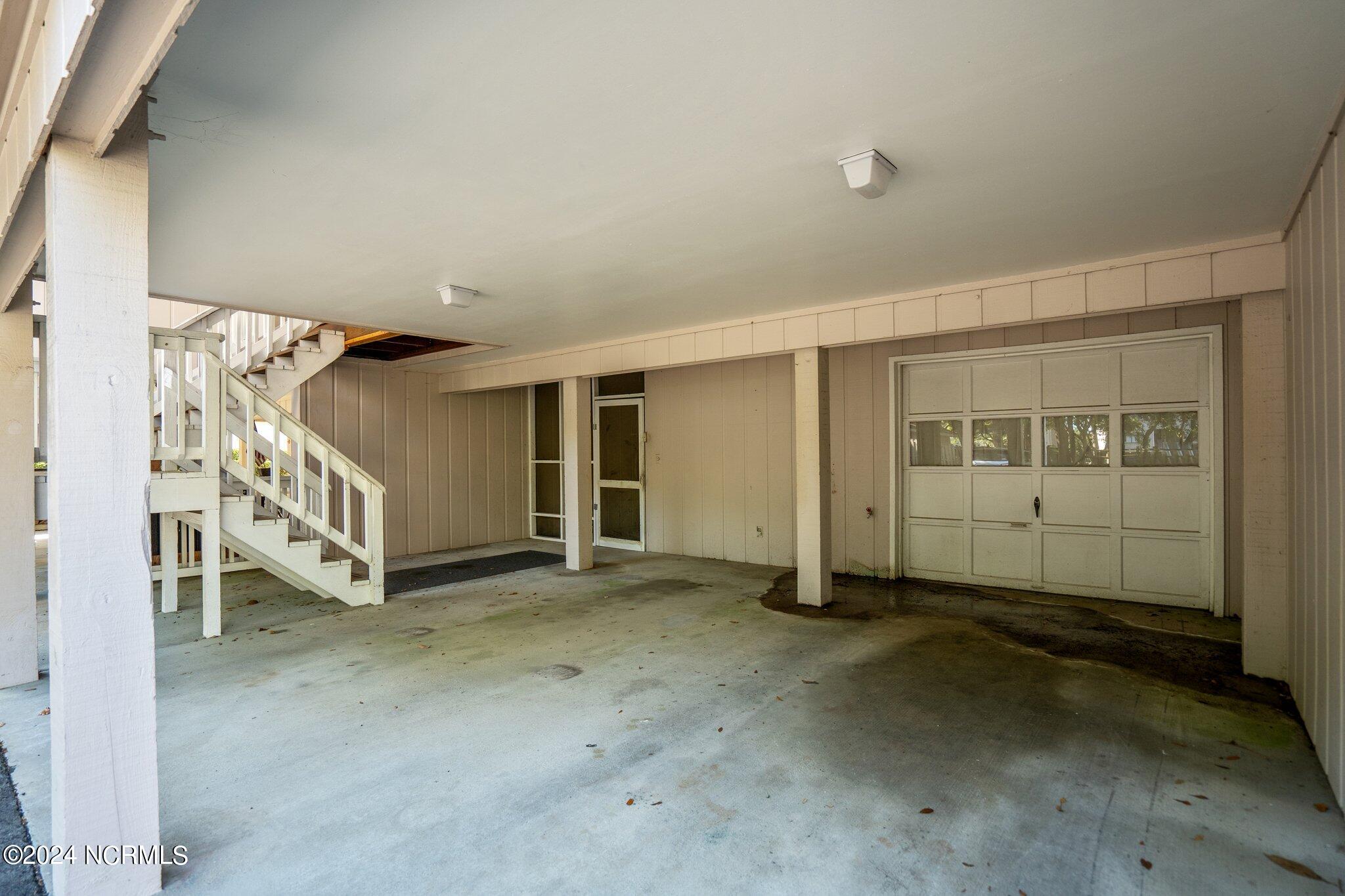 1200 Saint Joseph Street, 65