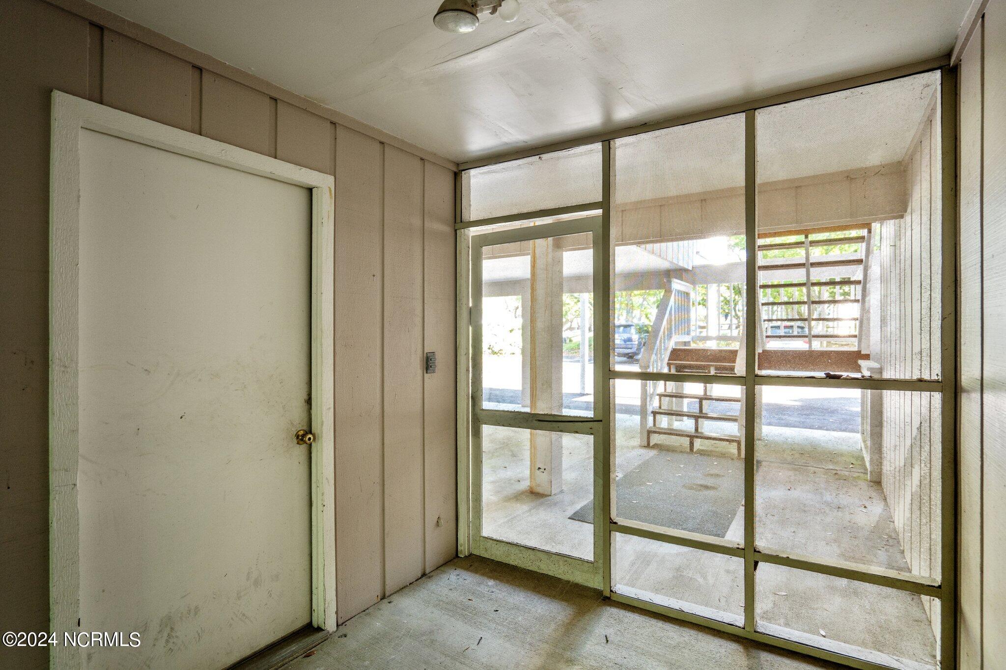 1200 Saint Joseph Street, 65