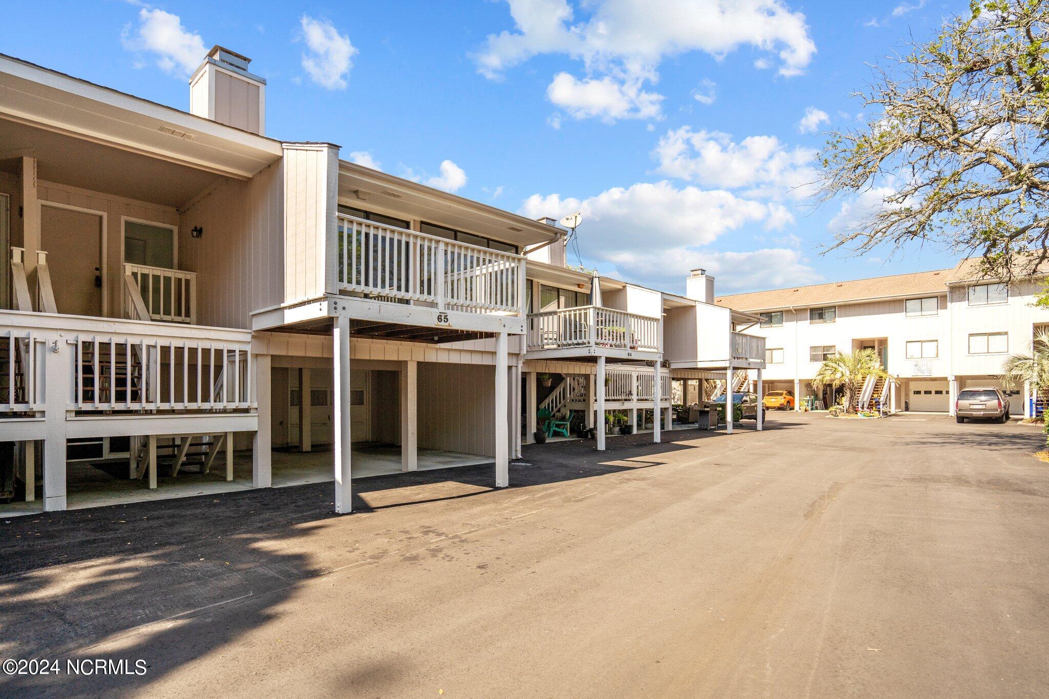 1200 Saint Joseph Street, 65