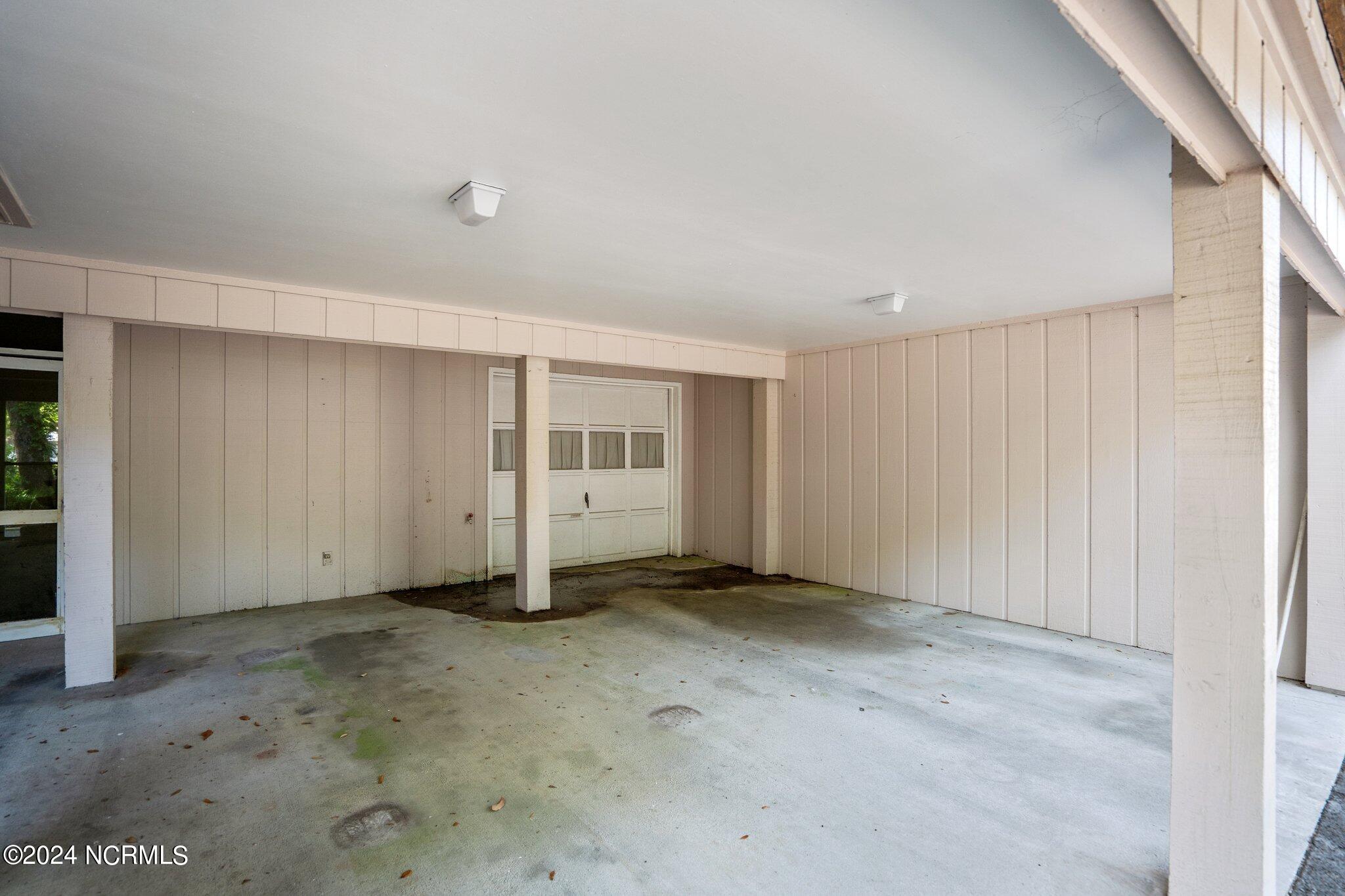 1200 Saint Joseph Street, 65