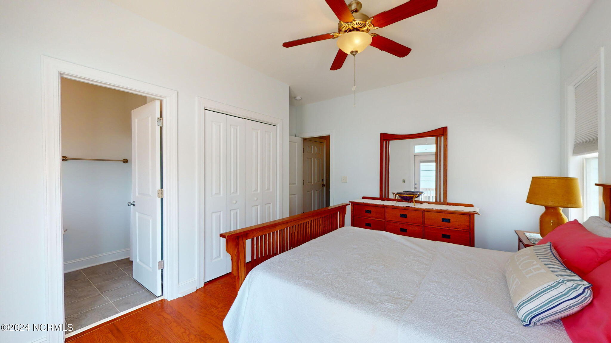 1102 Canal Drive, B