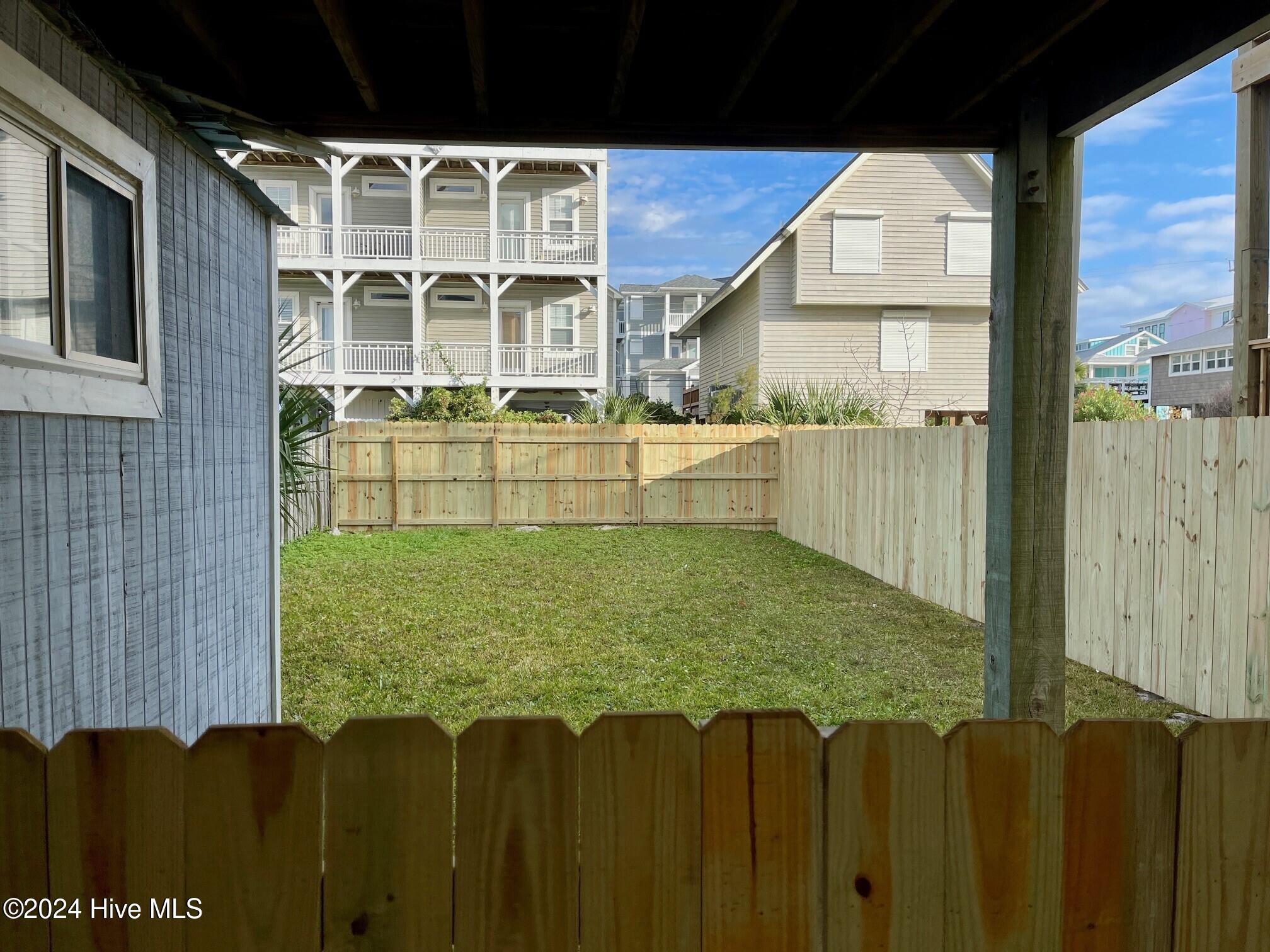 1102 Canal Drive, B