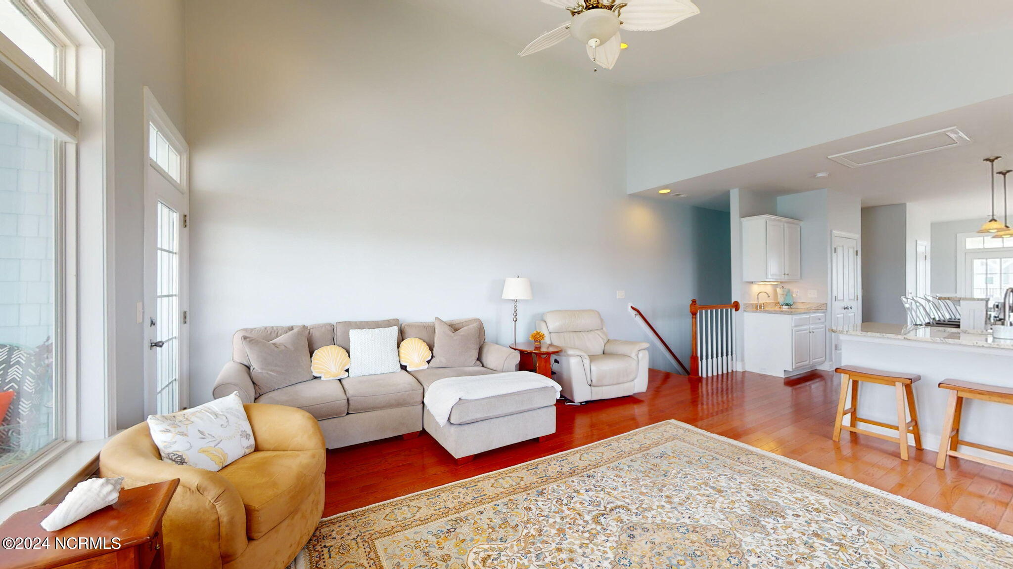1102 Canal Drive, B