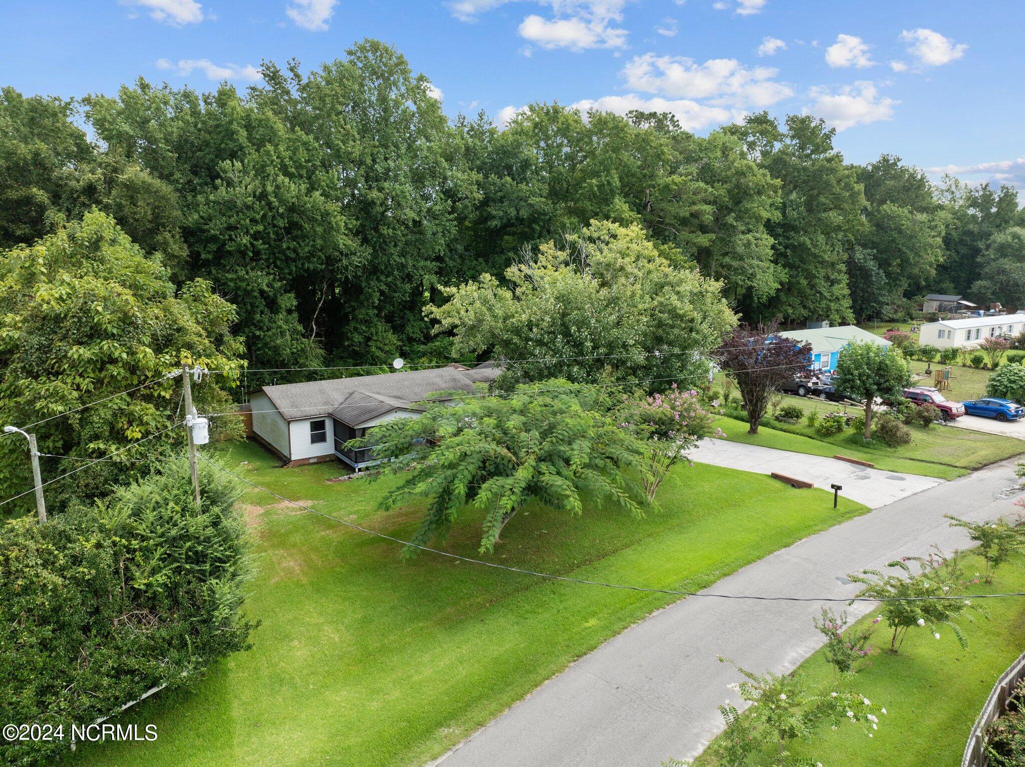 33 Kimberly Court