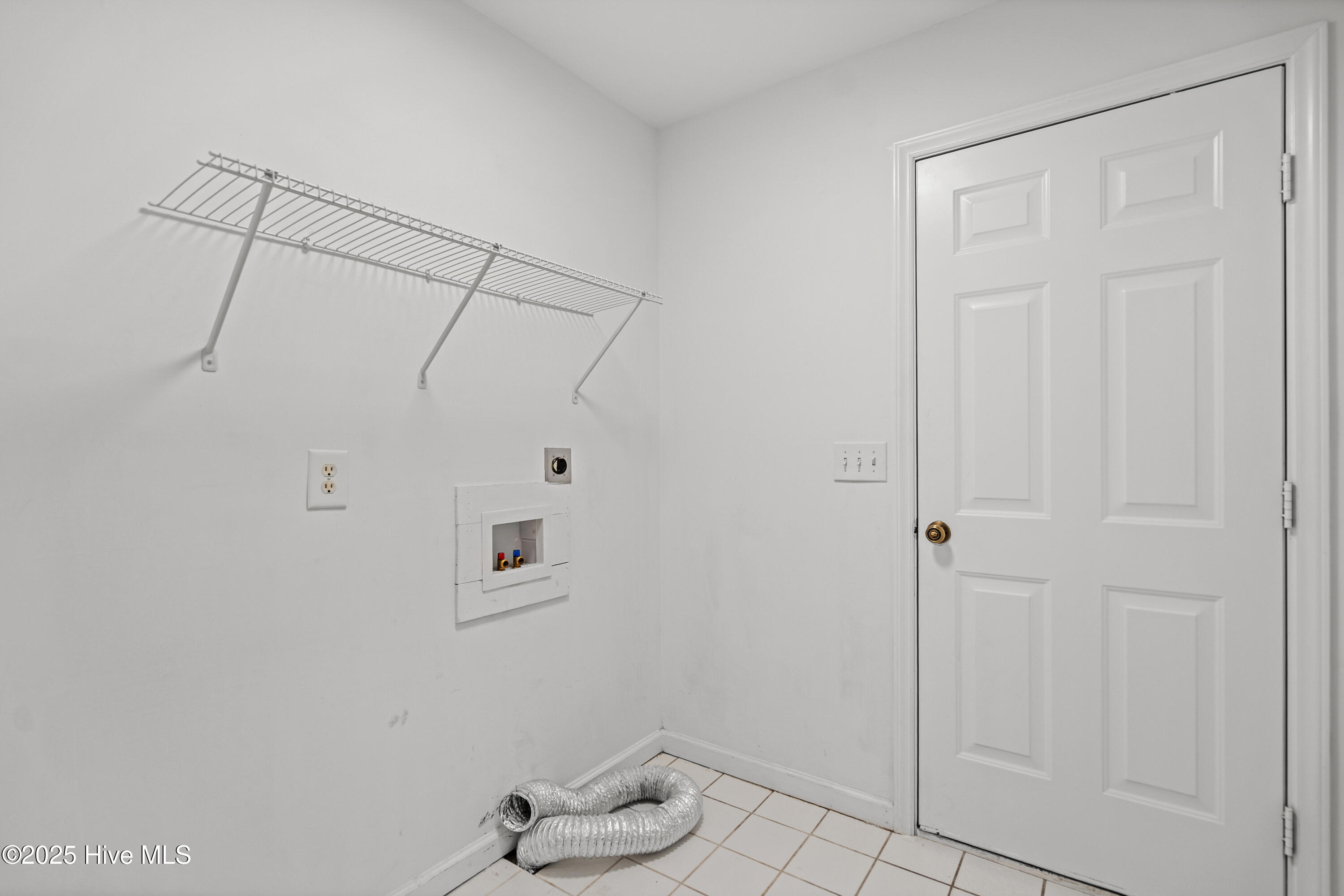 730 Settlers Lane