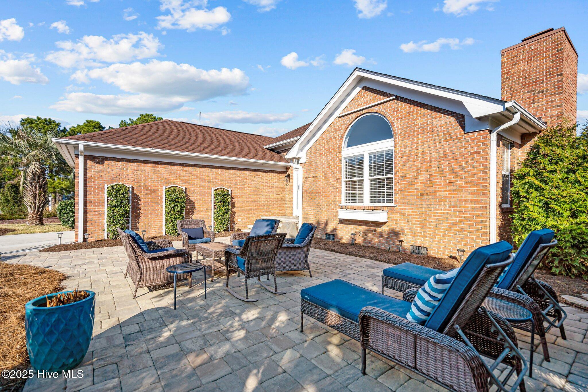 730 Settlers Lane